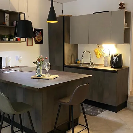 The Wild Lavender Apartment